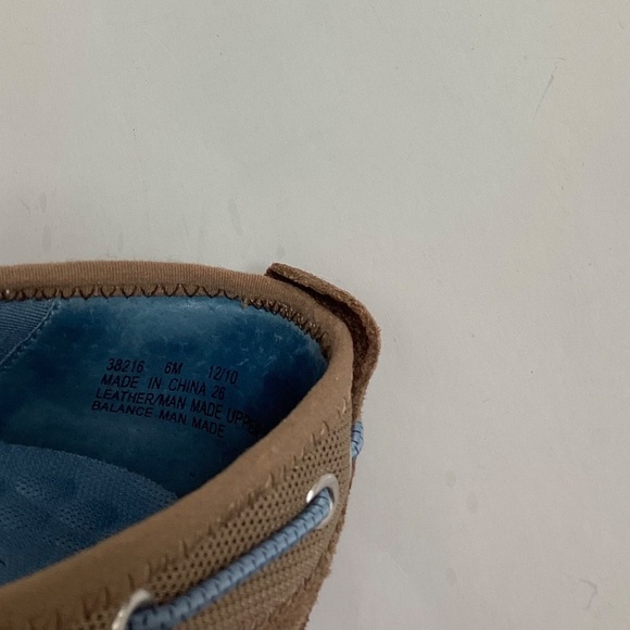 CLARKS PRIVO POLAR LAKE BROWN SUEDE LEATHER SLIP ON LOAFERS SHOES WOMENS SZ 6M - Picture 9 of 9